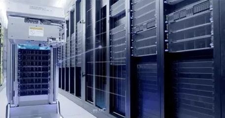 軟件營收76814億與全球首款注射疫苗機器人面世 互聯(lián)網(wǎng)一線資訊聚焦